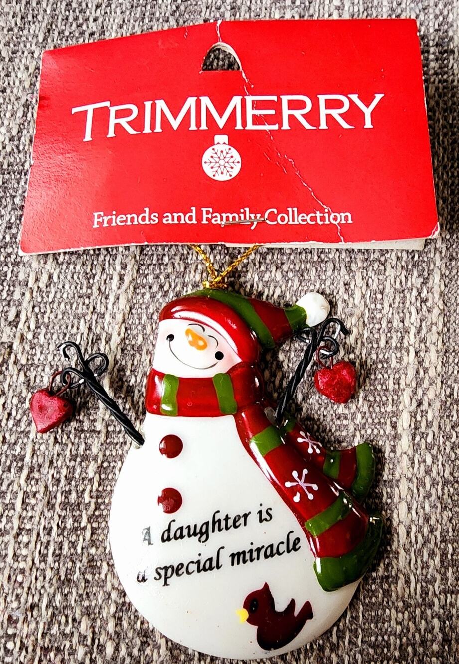 Trimmerry Friends and Family Snowman "A daughter is a special miracle"